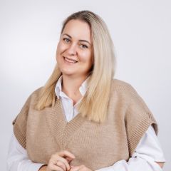 Рябинина Елена